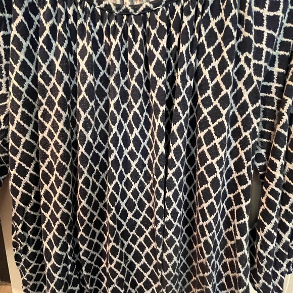 ~Michael Kors~ Top - XL - Picture 2 of 7